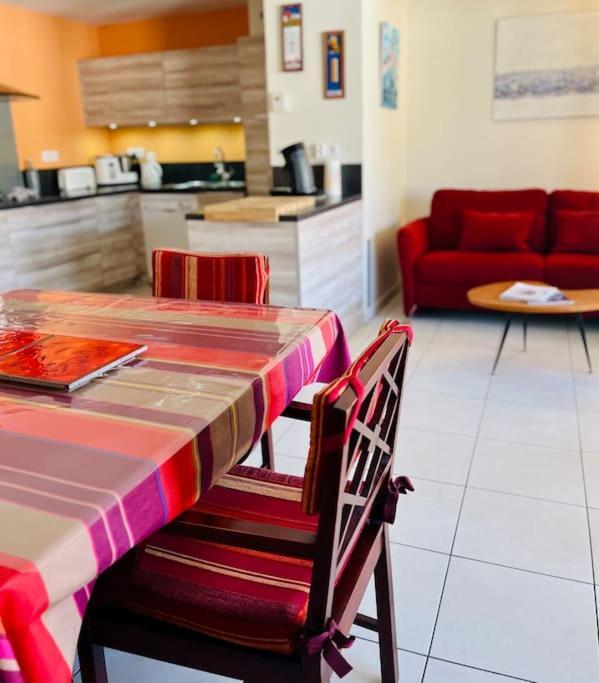"Clavel 26" Joli T2 En Duplex A 3 Min Des Halles Сет Екстериор снимка